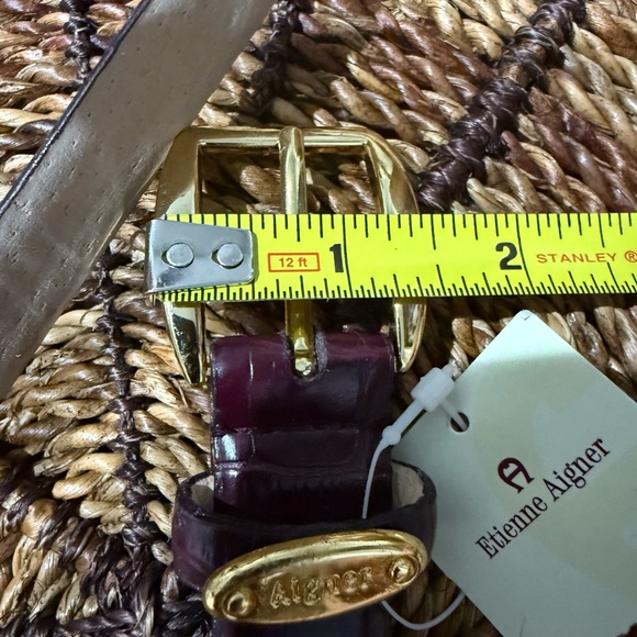 NWT ETIENNE AIGNER VTG 90s Burgundy Croc-Embossed Leather Belt Gold‎ Tone Detail